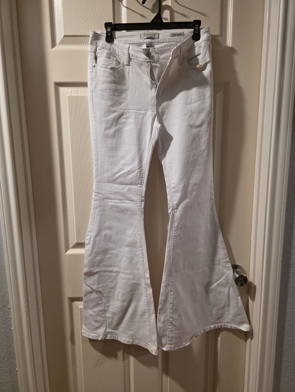 Judy Blue White High-Rise Flare Jeans